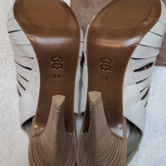 Donald Pliner Leather Peeps - Picture 6 of 8